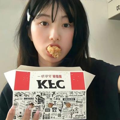 女机械人封面